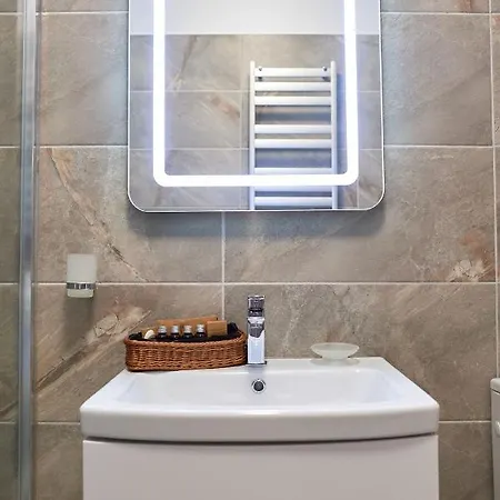 Regatta Sea View N Pool Apartmán *