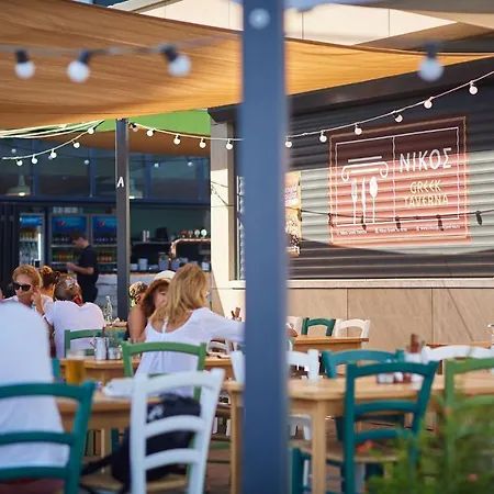 Regatta Sea View N Pool Apartamento *