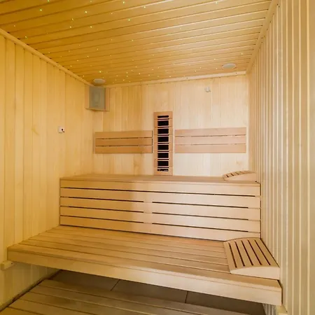 Regatta Sea View N Pool * Navodari